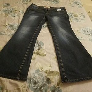 Lei hipster flare jeans